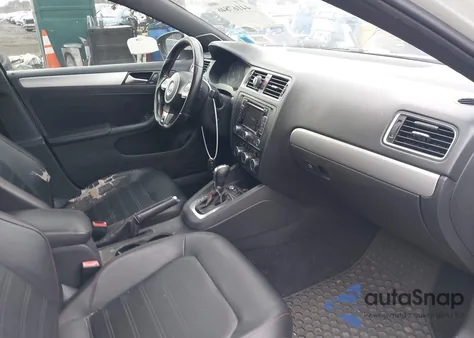 2013 Volkswagen Jetta Gli Autobahn W/Nav z USA, uszkodzony, nr VIN 3VW4T7AJ7DM443707